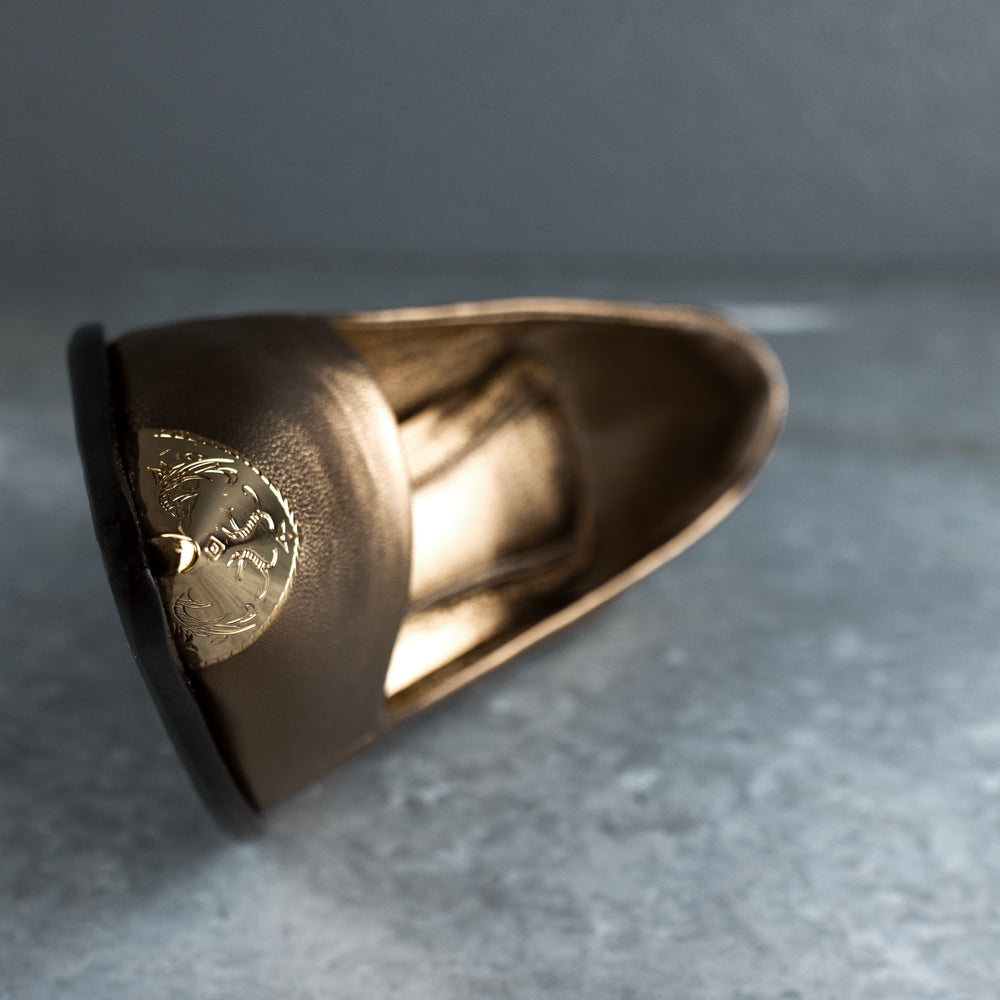Elainne Pelica Bronze