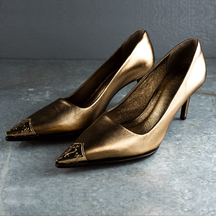 Elainne Pelica Bronze
